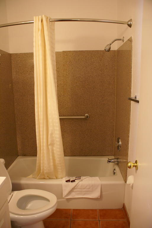 Harborview Inn & Suites-Convention Center-Airport-Gaslamp-Seaworld-Zoo-Balboa Park San Diego Exterior foto